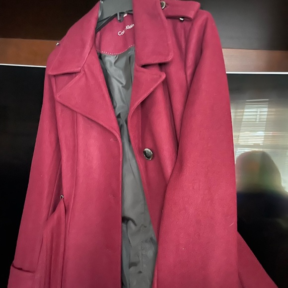 Coat - Picture 2 of 2